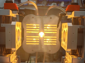 “專精特新企業(yè)”朗普光電—16 年深耕特種光源，賦能科研紅外線加熱全場(chǎng)景需求